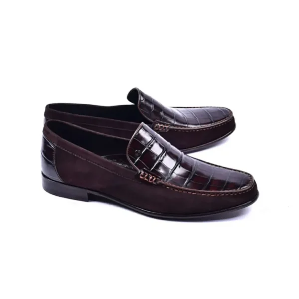 corrente_c_handsewn_suede_0-1.webp Store Corrente 3898C Handsewn Suede / Crocodile Print Loafers Brown