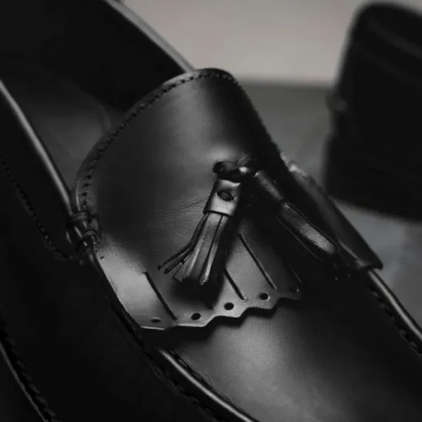 handsewn_shoe_co_tassel_k_10.webp Discount Handsewn Shoe Co. Tassel Kilt Loafer Black