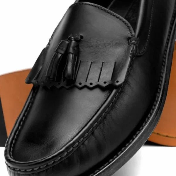 handsewn_shoe_co_tassel_k_2.webp Discount Handsewn Shoe Co. Tassel Kilt Loafer Black