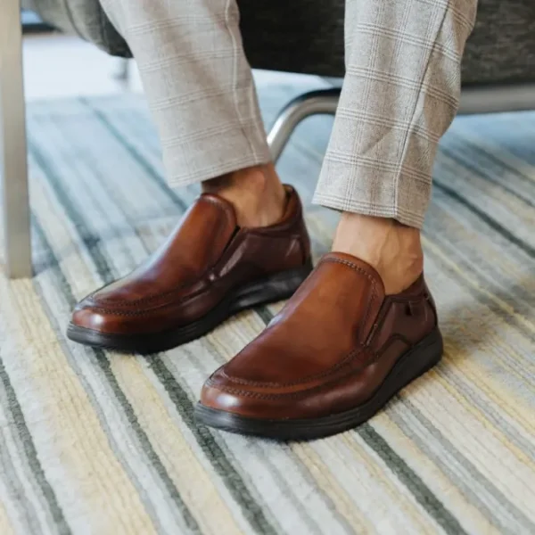 samuel_hubbard_olema_feat_6-5.webp Online Samuel Hubbard Olema Featherlight Leather Loafer Antique Brown AntiqueBrown