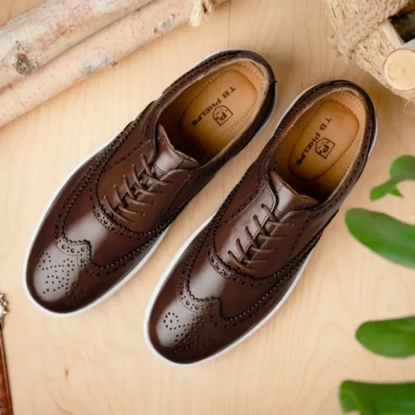 tb_phelps_clubhouse_wingt_9.webp Outlet T.B. Phelps TB Phelps Clubhouse Wingtip Sneakers Brandy
