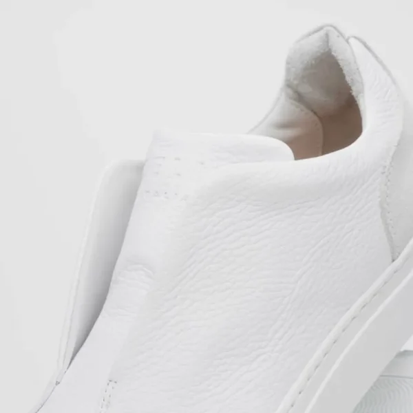 zelli_spettacolare_pebble_2-1.webp Shop Zelli Spettacolare Pebble Grain Slip On Sneakers (65-225-WHT) White