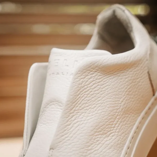 zelli_spettacolare_pebble_6-1.webp Shop Zelli Spettacolare Pebble Grain Slip On Sneakers (65-225-WHT) White